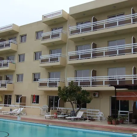 Sunquest Gardens Holiday Aparthotel Limassol