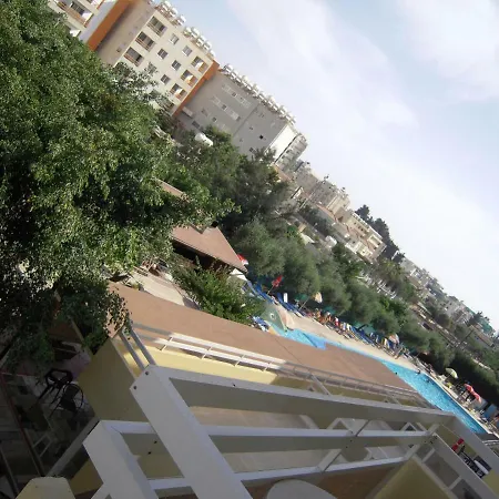 Sunquest Gardens