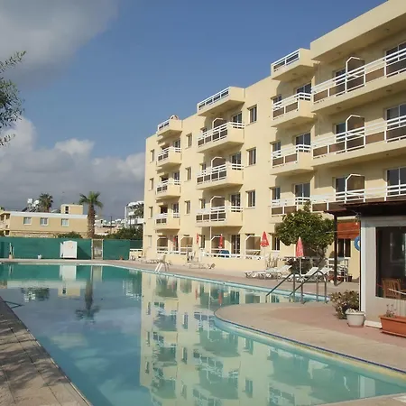 Sunquest Gardens Aparthotel Lemesos
